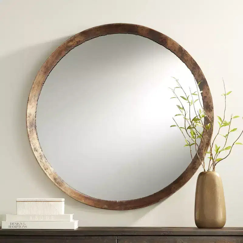 Miroir mural décoratif rond en métal martelé rustique et irrégulier de 34 po de large pour salle de bain, chambre, salon, bureau, entrée de maison.