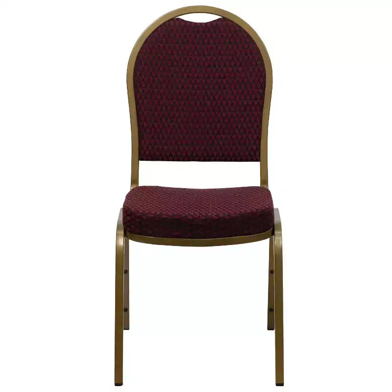 Chaise de banquet empilable à dossier dôme