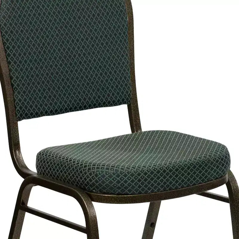 Chaise de banquet empilable à dossier dôme