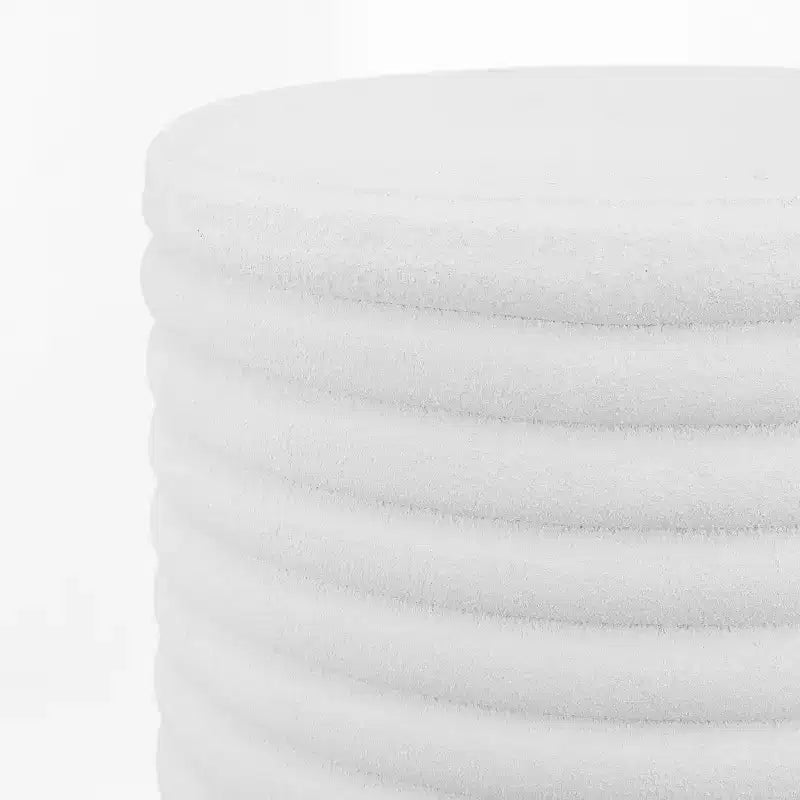 Table d'appoint minimaliste moderne à 3 pieds en forme de tambour pour l'intérieur et l'extérieur